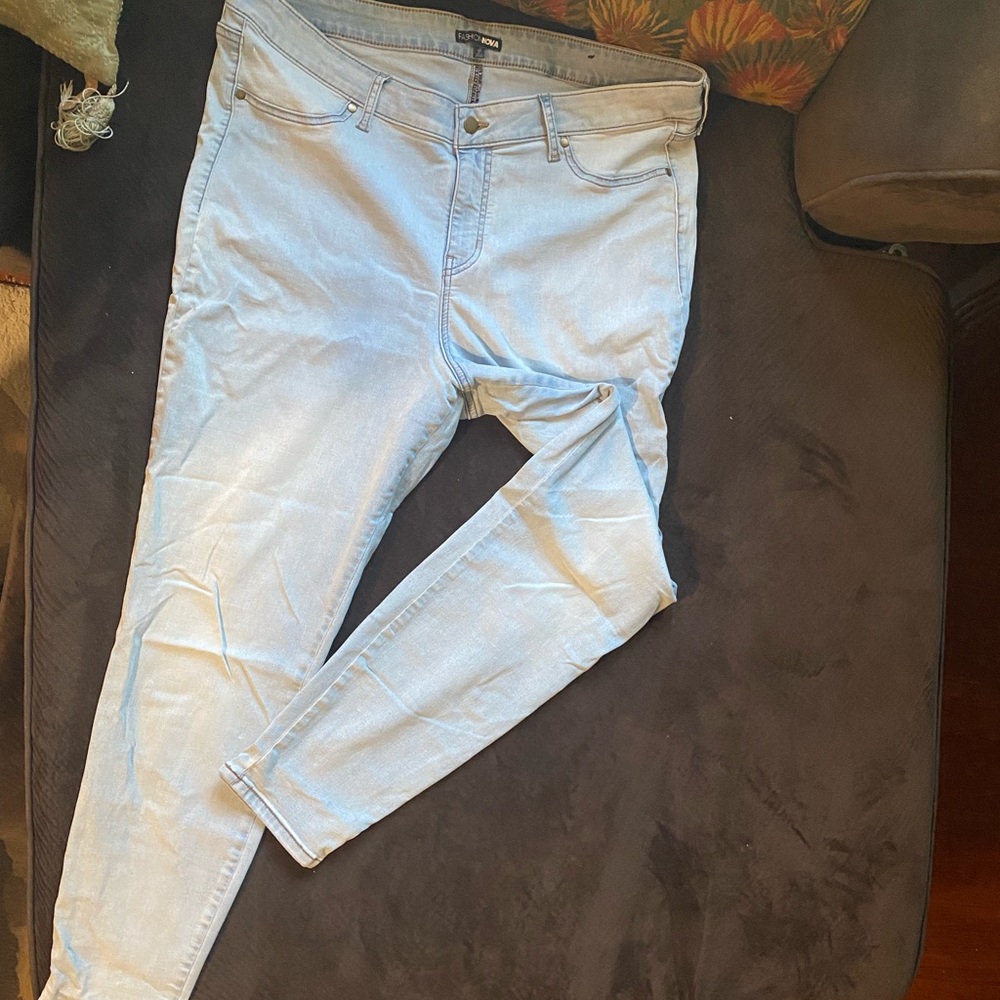 Fashion Nova jeggings